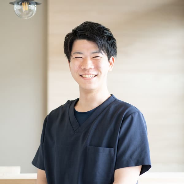 井上 晴貴